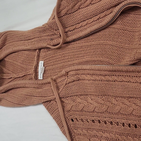 Jacket - Picture 3 of 3